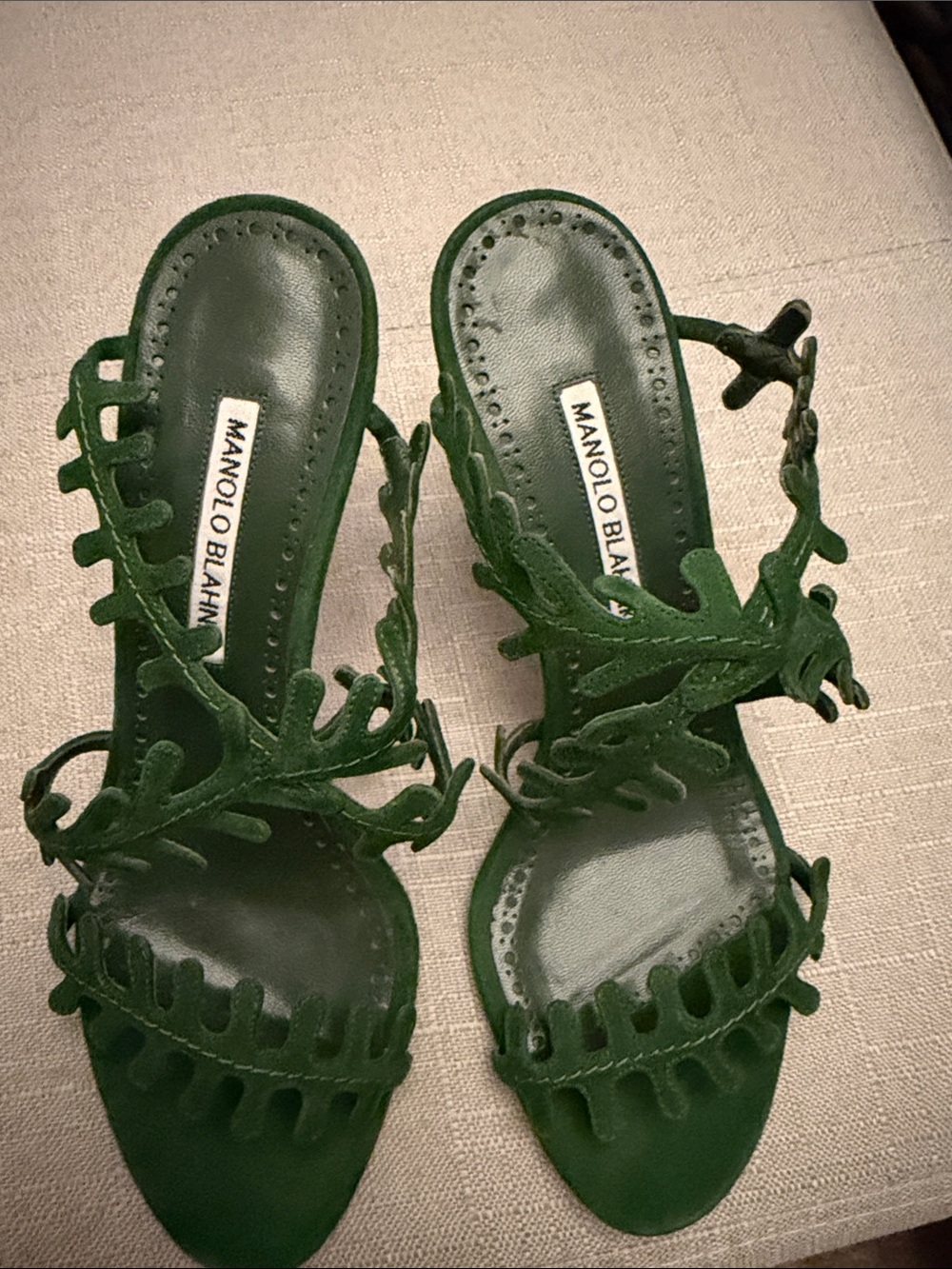 Manolo Blahnik Emerald Green Suede Leaf-Detail Heels - Picture 6 of 6